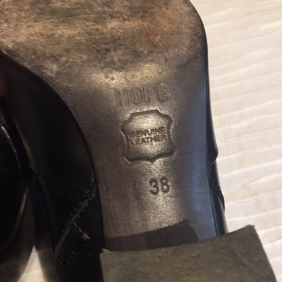 HOPE by Ringstrand Soderberg leather ankle booties - Picture 7 of 9